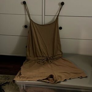 NWT Nuuds Cinnamon Sleep Romper
